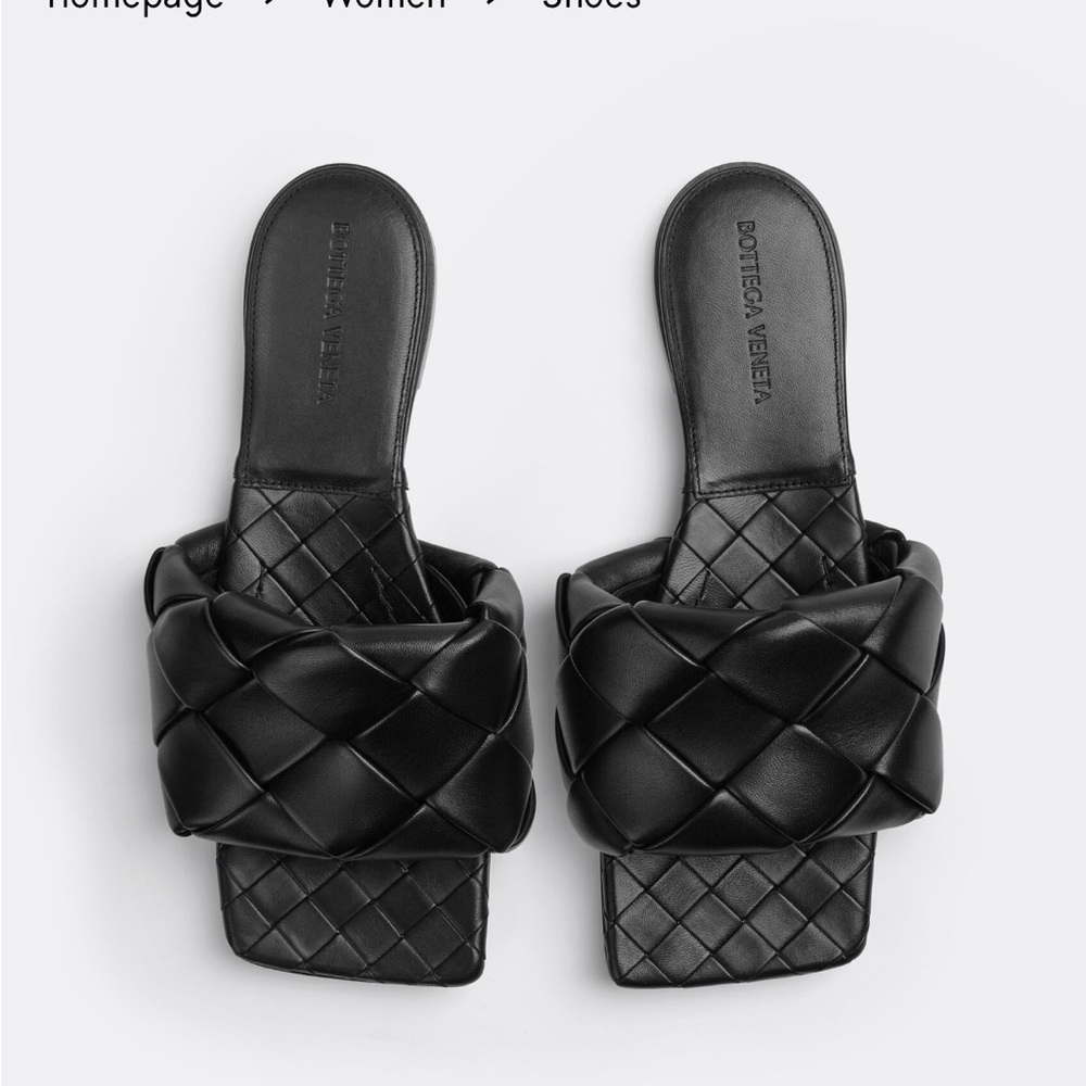Bottega Veneta intrLido Flats. Excellent condition! Size 38